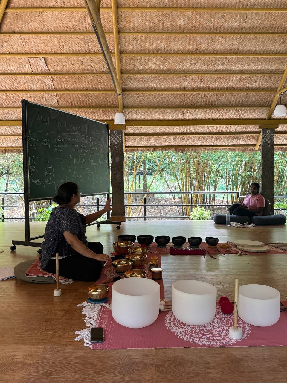 Sound Healing Meditation Course Mysore – Explore the Healing Power of Vibrations and Mindful Sound